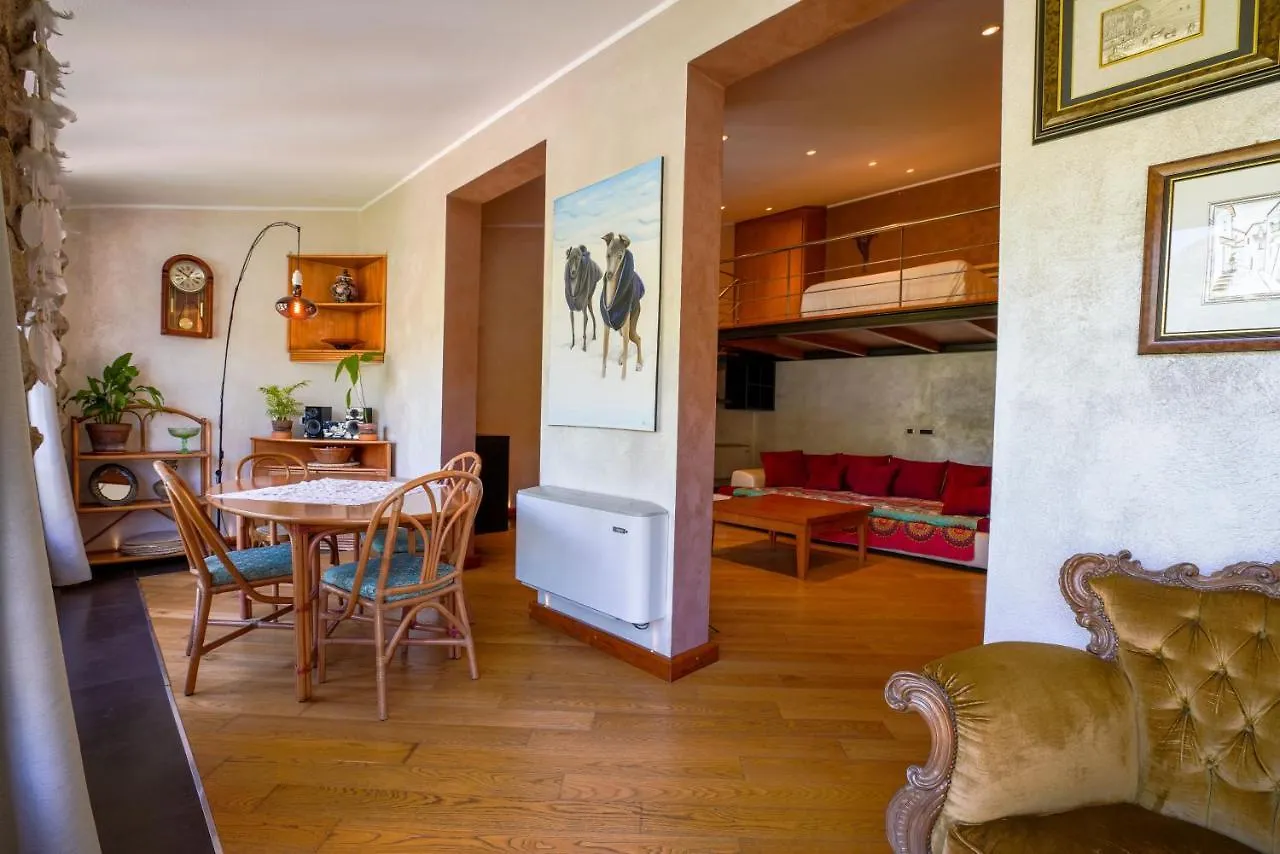 Bed and Breakfast Sa Domo E Giuanne E Giuanna Bosa Nocleg ze śniadaniem