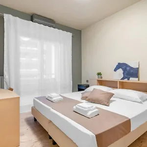 casa-da-suite-fraschini.italymilanhotels.net/