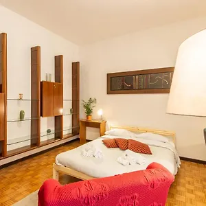 Central Guest House Guest house Milan