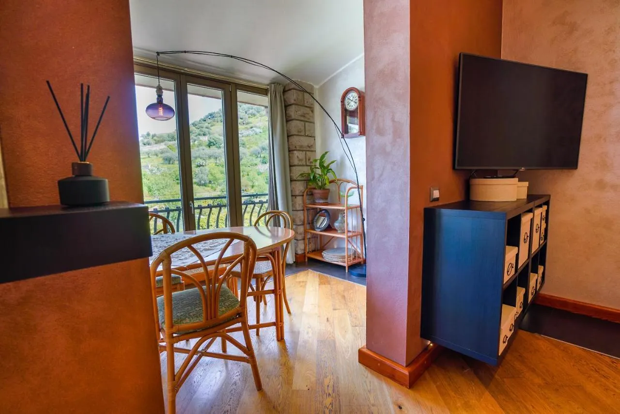 Sa Domo E Giuanne E Giuanna Bed & Breakfast Bosa 0*,  Italy